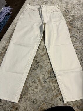 Old Navy Classic Straight-Leg White Jeans